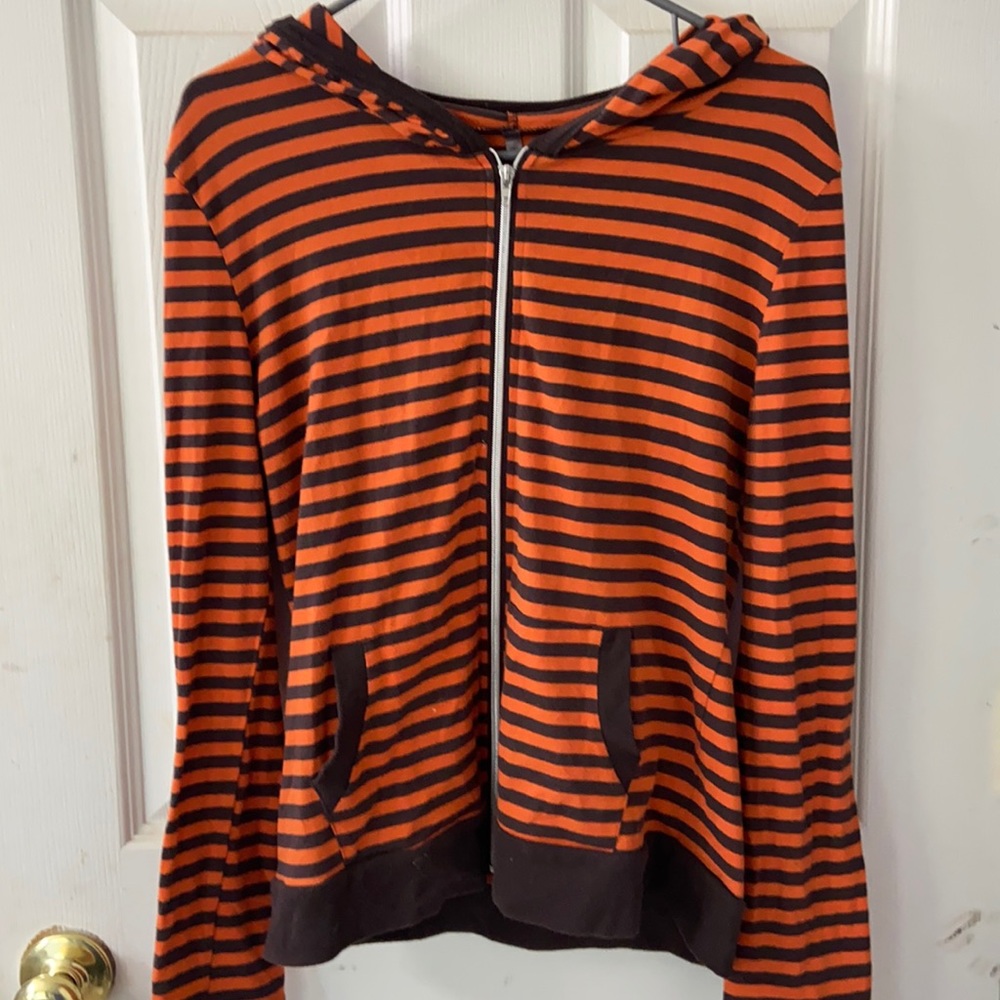 Brown/orange striped hoodie